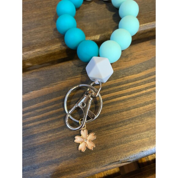 Circle Silicone Bead 15mm Wristlet Keychain Key Holder Teal Flower Charm - Picture 2 of 4